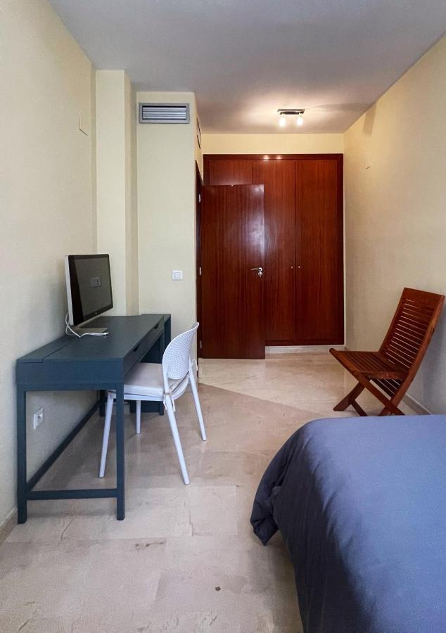Work And Rest Away From Home Paterna Exterior foto