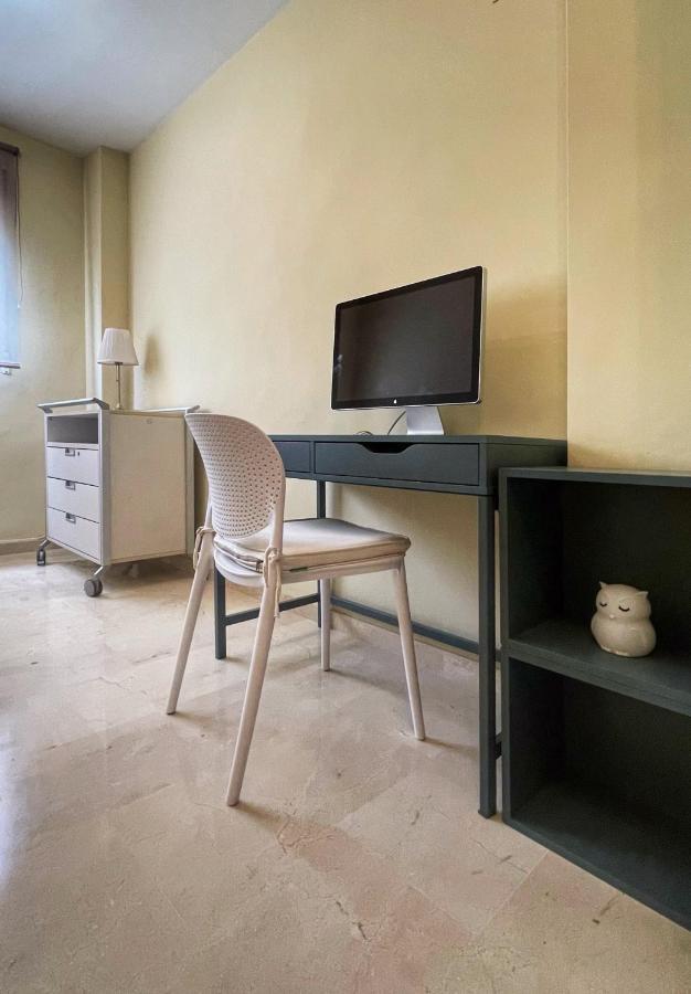 Work And Rest Away From Home Paterna Exterior foto