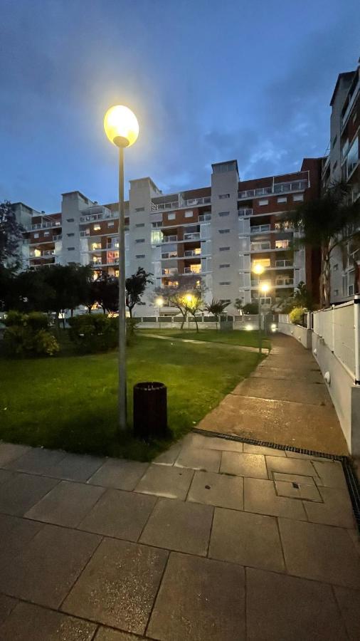 Work And Rest Away From Home Paterna Exterior foto
