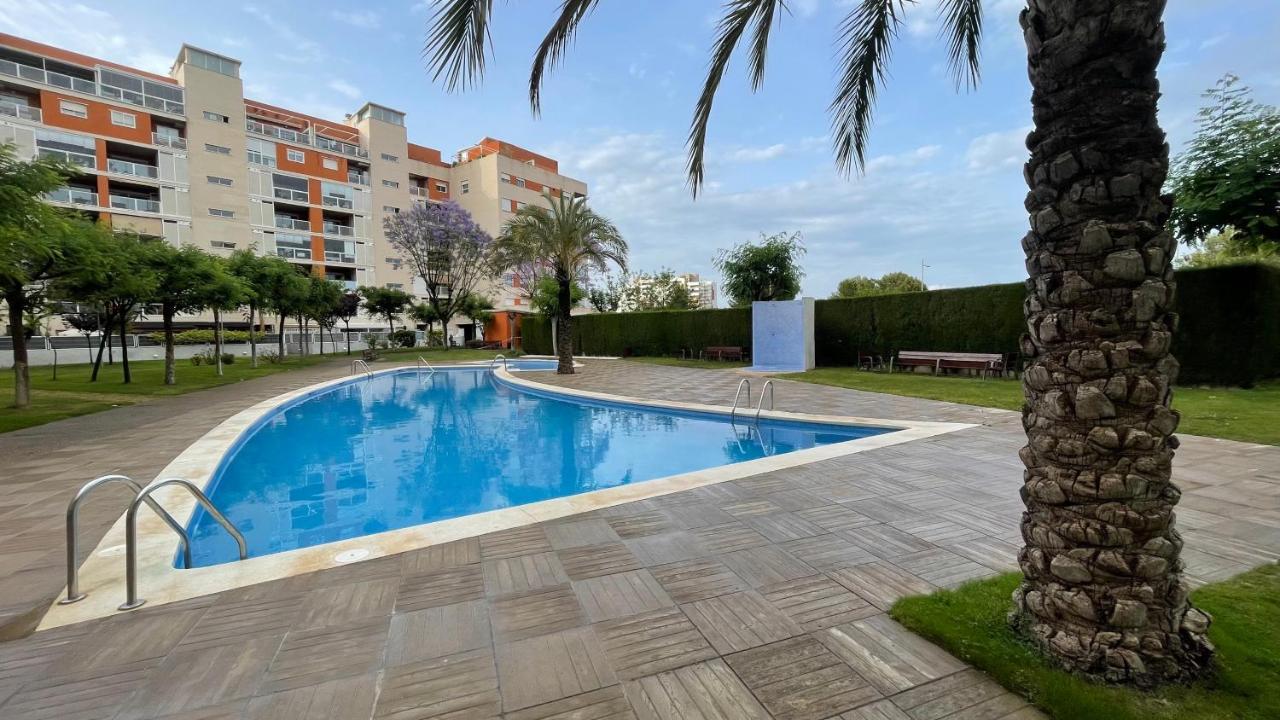 Work And Rest Away From Home Paterna Exterior foto