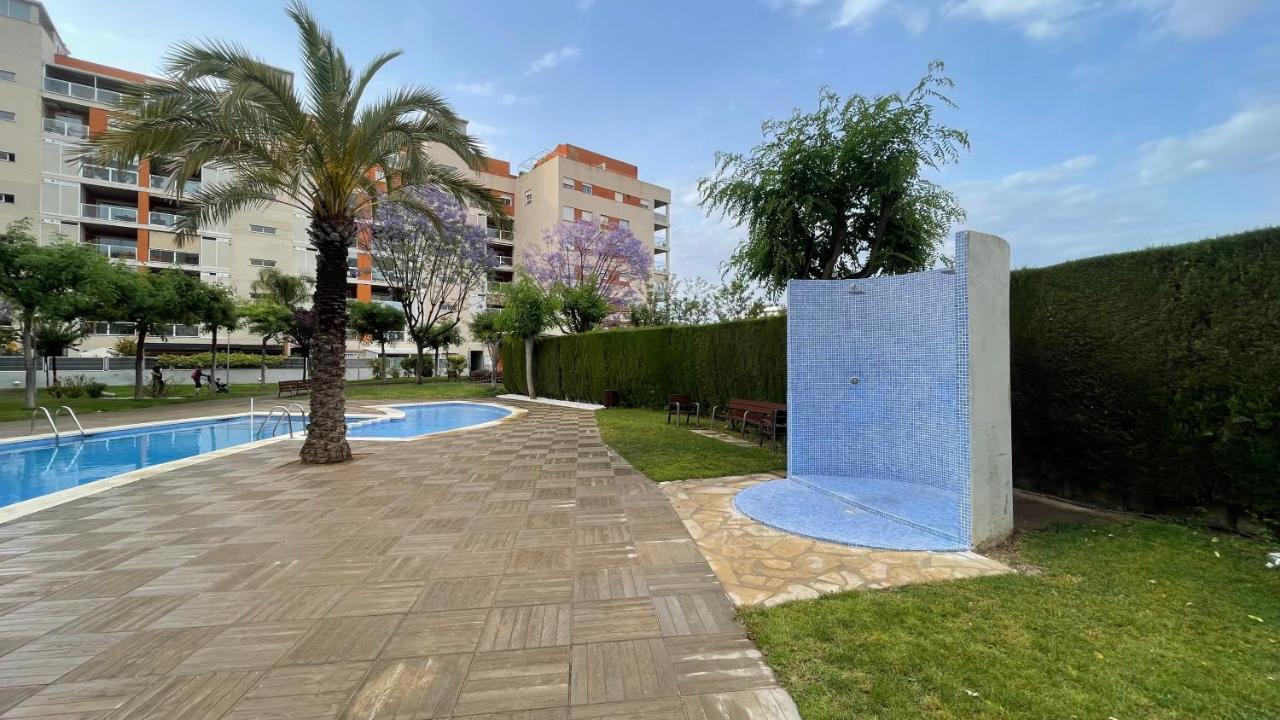 Work And Rest Away From Home Paterna Exterior foto